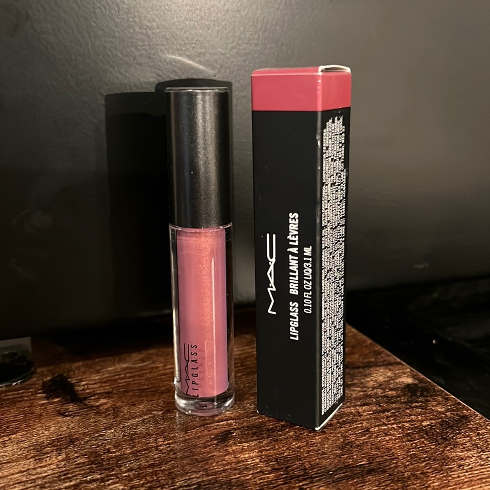 MAC Lipglass 312 Love Child .10oz